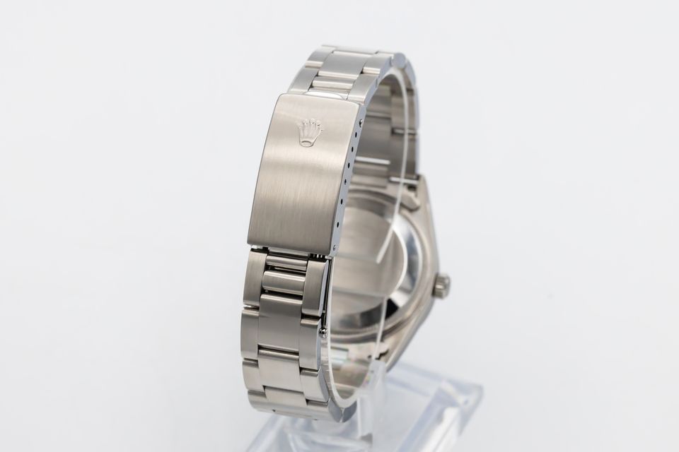 Rolex Oyster Perpetual Date 15200 Image 3